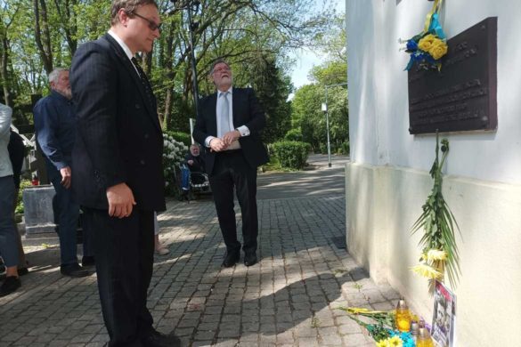 Акция памяти русских, украинских и белорусских эмигрантов схваченых СМЕРШем в мае 1945 года