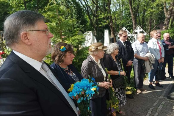 Акция памяти русских, украинских и белорусских эмигрантов схваченых СМЕРШем в мае 1945 года